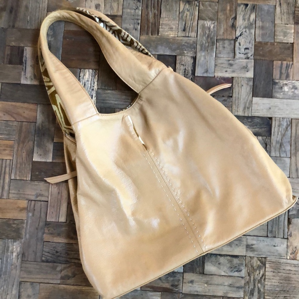 Nicoli Tan Leather Shoulder Hobo Bag